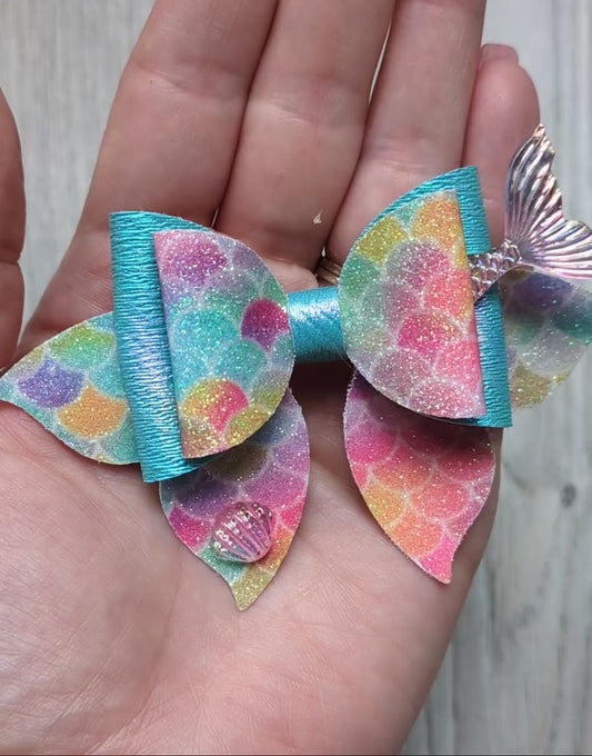 Mermaid Scale and Tail Bow