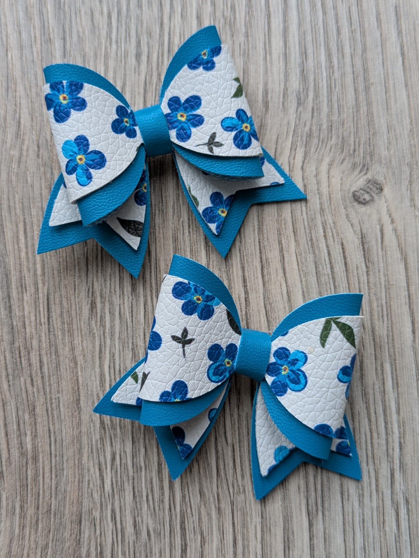 'Forget Me Not' Hair Bow Pair